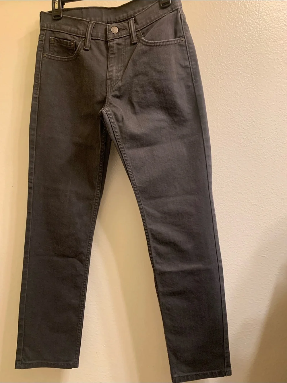 Levi's Men's Slim Straight Jeans in Charcoal Black